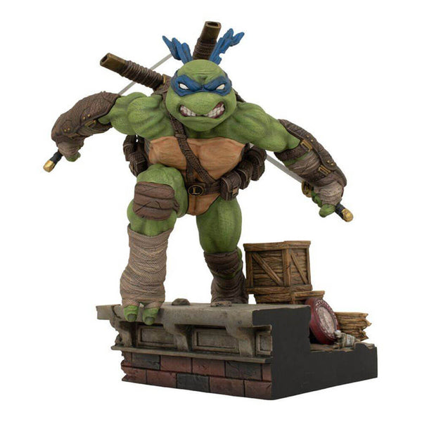 Teenage Mutant Ninja Turtles Leonardo Gallery PVC Statue